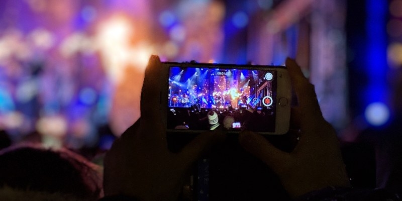 W 2019 roku TikTok usunął 49 milionów filmów W 2019 roku TikTok usunął 49 milionów filmów