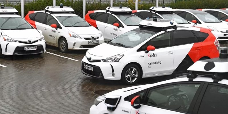 Nowa autonomiczna taksówka Yandex Nowa autonomiczna taksówka Yandex