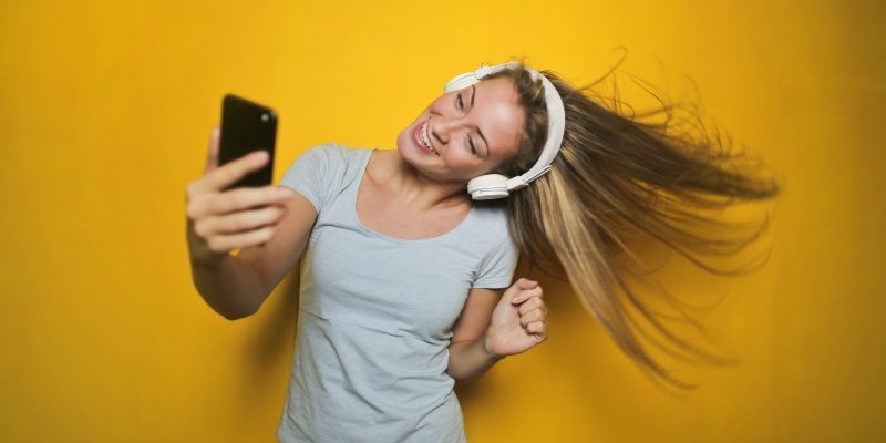 Open Fm, platforma cyfrowa Polonesa, która wyznacza trendy Open Fm, platforma cyfrowa Polonesa, która wyznacza trendy