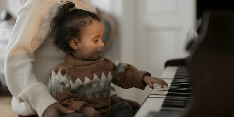 Płytki fortepianowe wspomagają rozwój zdolności motorycznych u dzieci Płytki fortepianowe wspomagają rozwój zdolności motorycznych u dzieci
